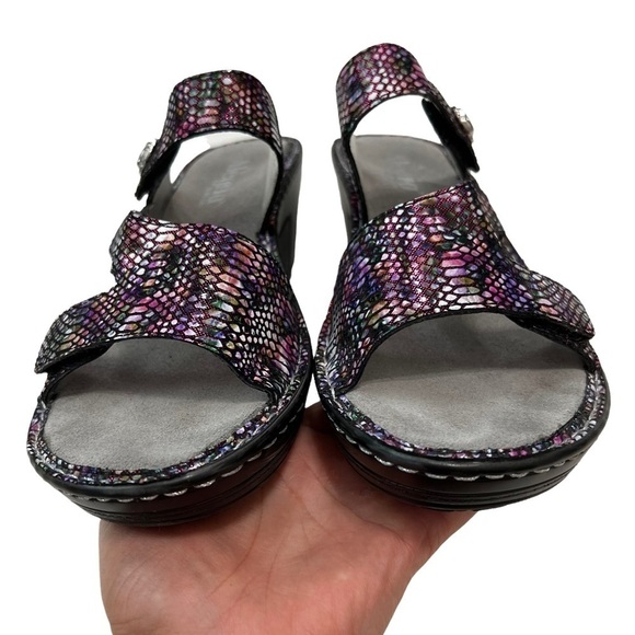 Alegria Lotie Snakeskin print leather wedge sandals Size 9 (39) - Picture 4 of 13